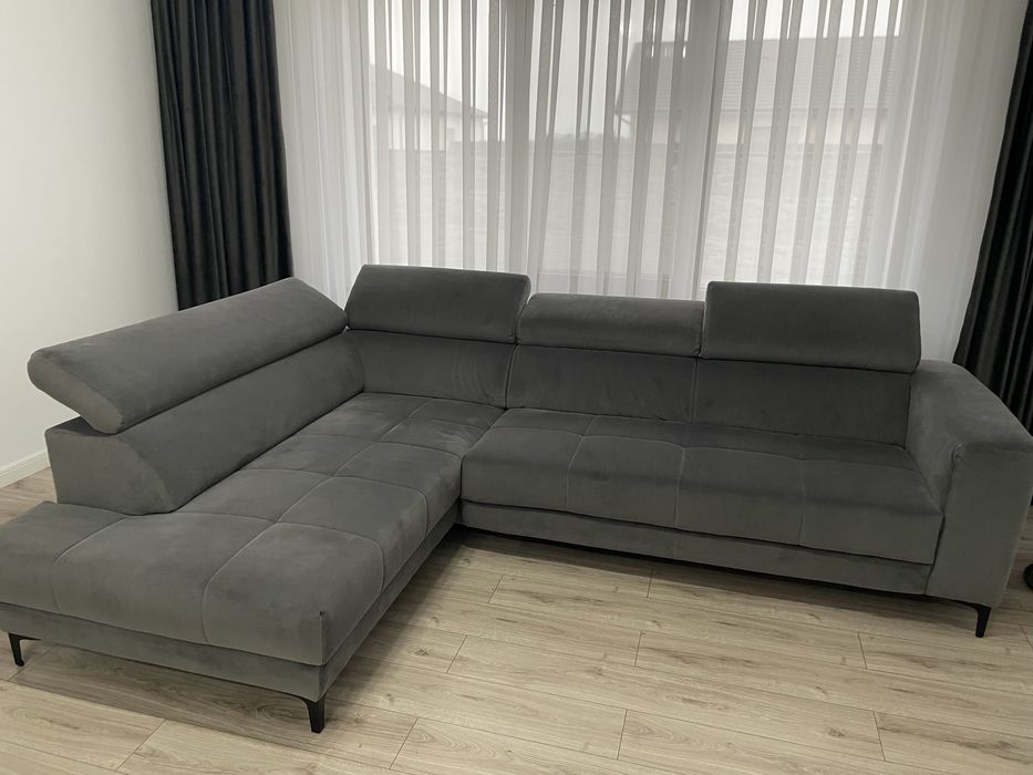 Canapea Moemax cu tetiere reglabile