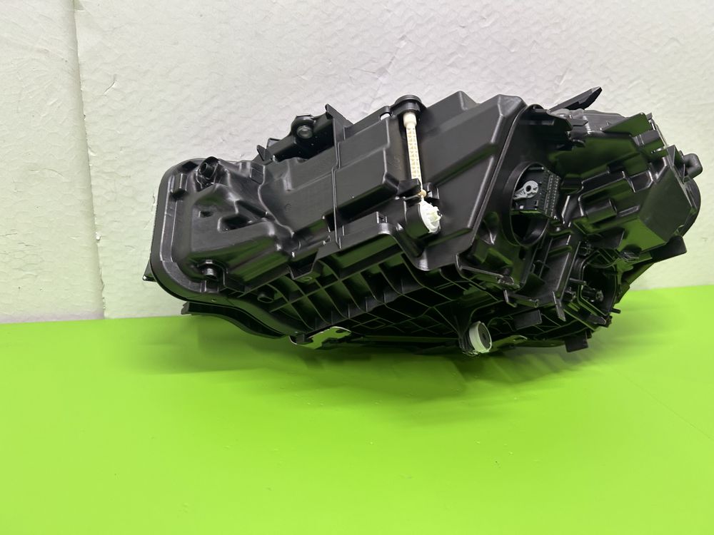 Far faruri bmw G20 G21 lci full led adaptiv laser 2021-2024