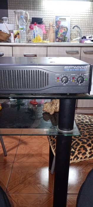 Крайно стъпало Behringer ep4000