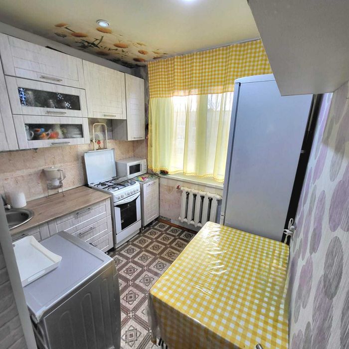 Продам двухкомнатную квартиру рн Диана