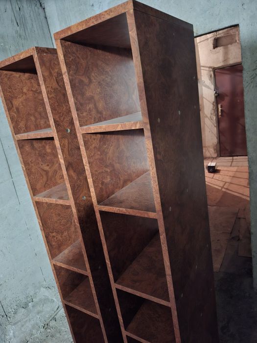 Шкаф 165/2x25/38cm