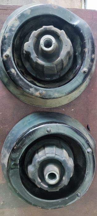 Тампони за амортисьори w203