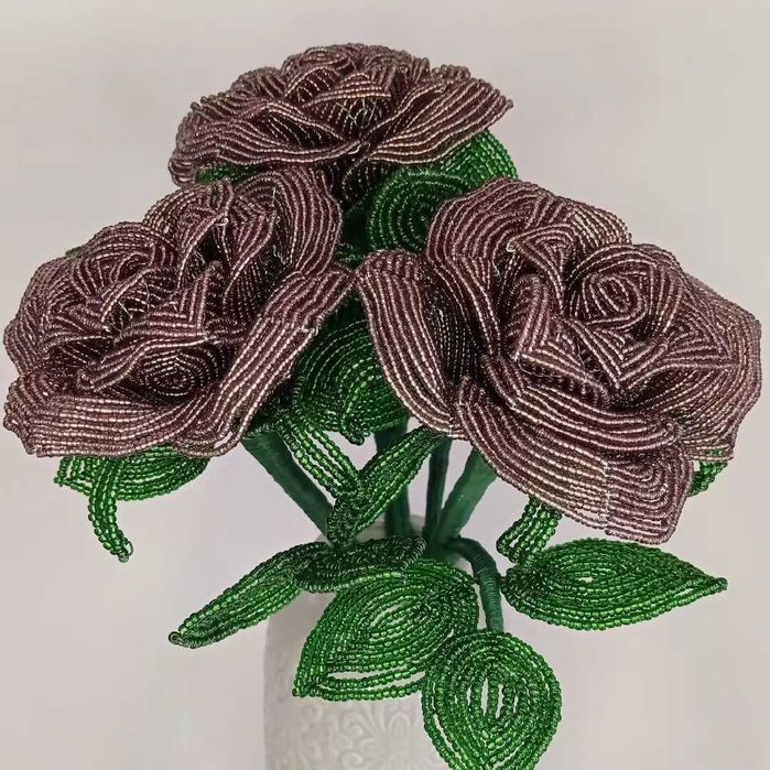 Trandafir handmade din mărgele