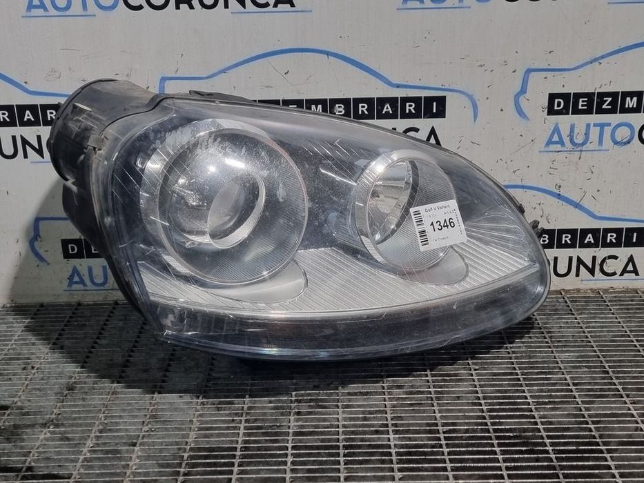 Far Dreapta Volkswagen Golf V Variant 2007 - 2009 Combi 4 Usi (1346) Xenon EUROPA