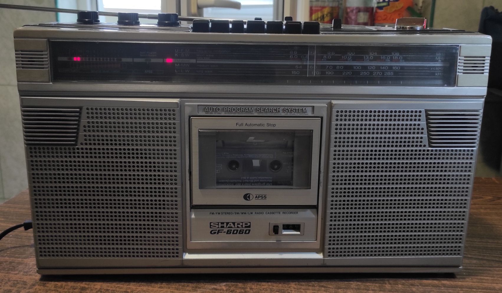 Radiocasetofon Sound 4010(MacDonald Instruments)/Sharp GF-6060