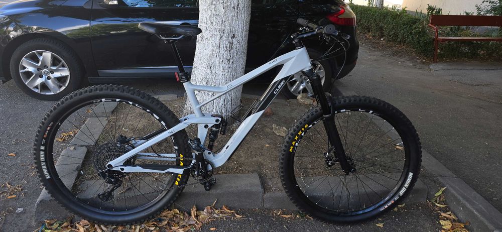 Bicicleta full suspension Cube Stereo carbon