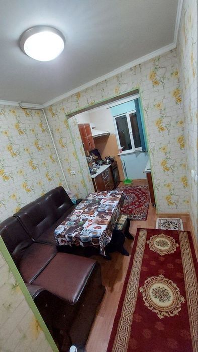 Dinamo bozorcha tomonda 2 xonali uy sotiladi