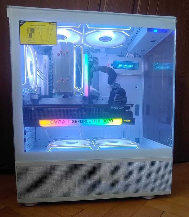 Геймърски компютър Ryzen 5 8400f, EVGA RTX 3070, 32gb ddr5, 1tb nvme