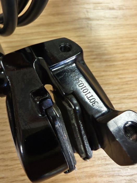 Команди SRAM Rival 22 DoubleTap BrakeLever/Shifter/Flat Mount 1x11-sp