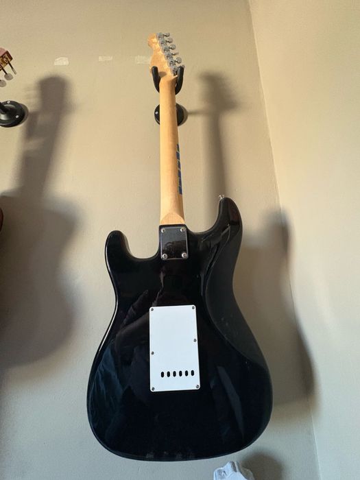 Chitara electrica si amplificator marshall