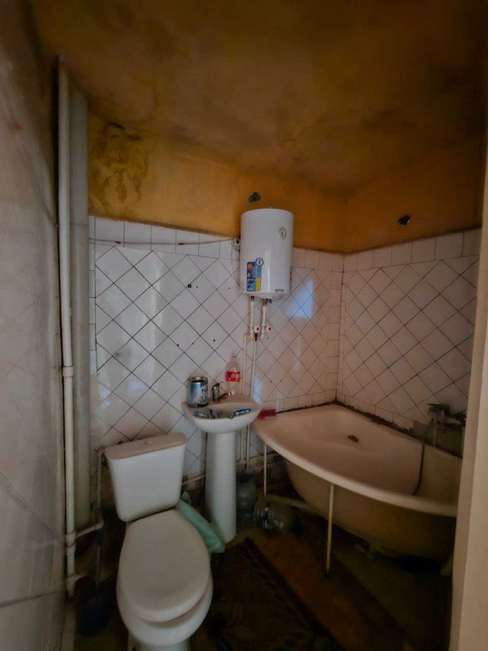 Продается 2-х комнатная квартира 1-этаж Согдиана 63-школа