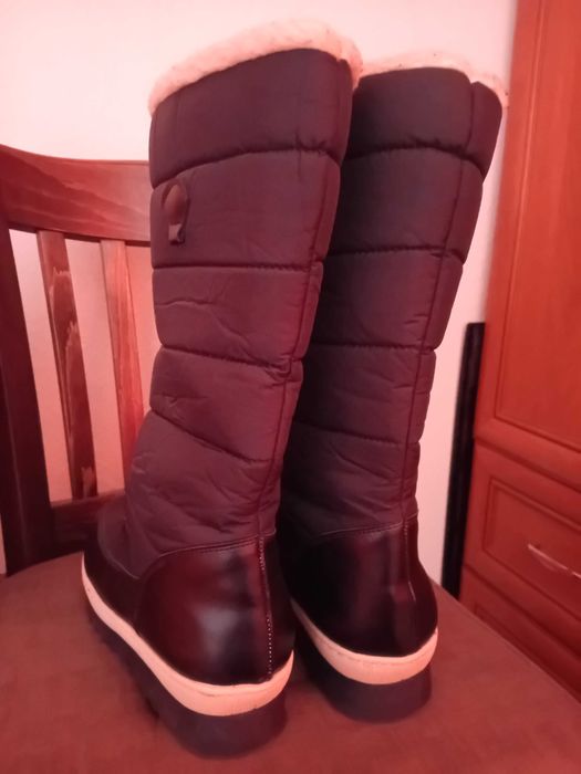 Ботуши, апрески за зимата,много топли.