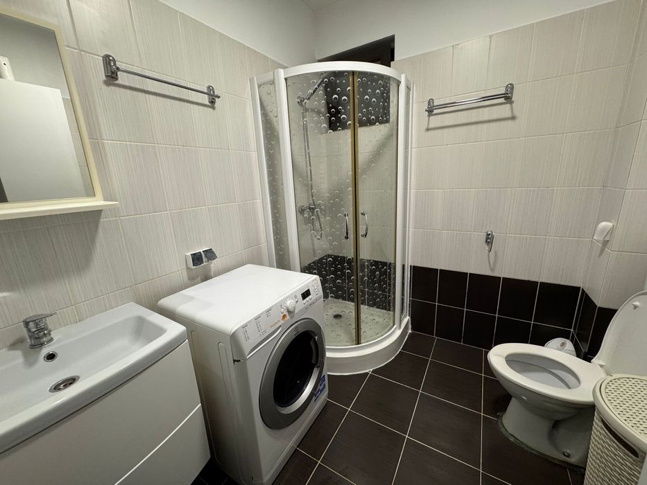Proprietar, prima inchiriere-garsoniera decomandata 35mp 1 Decembrie