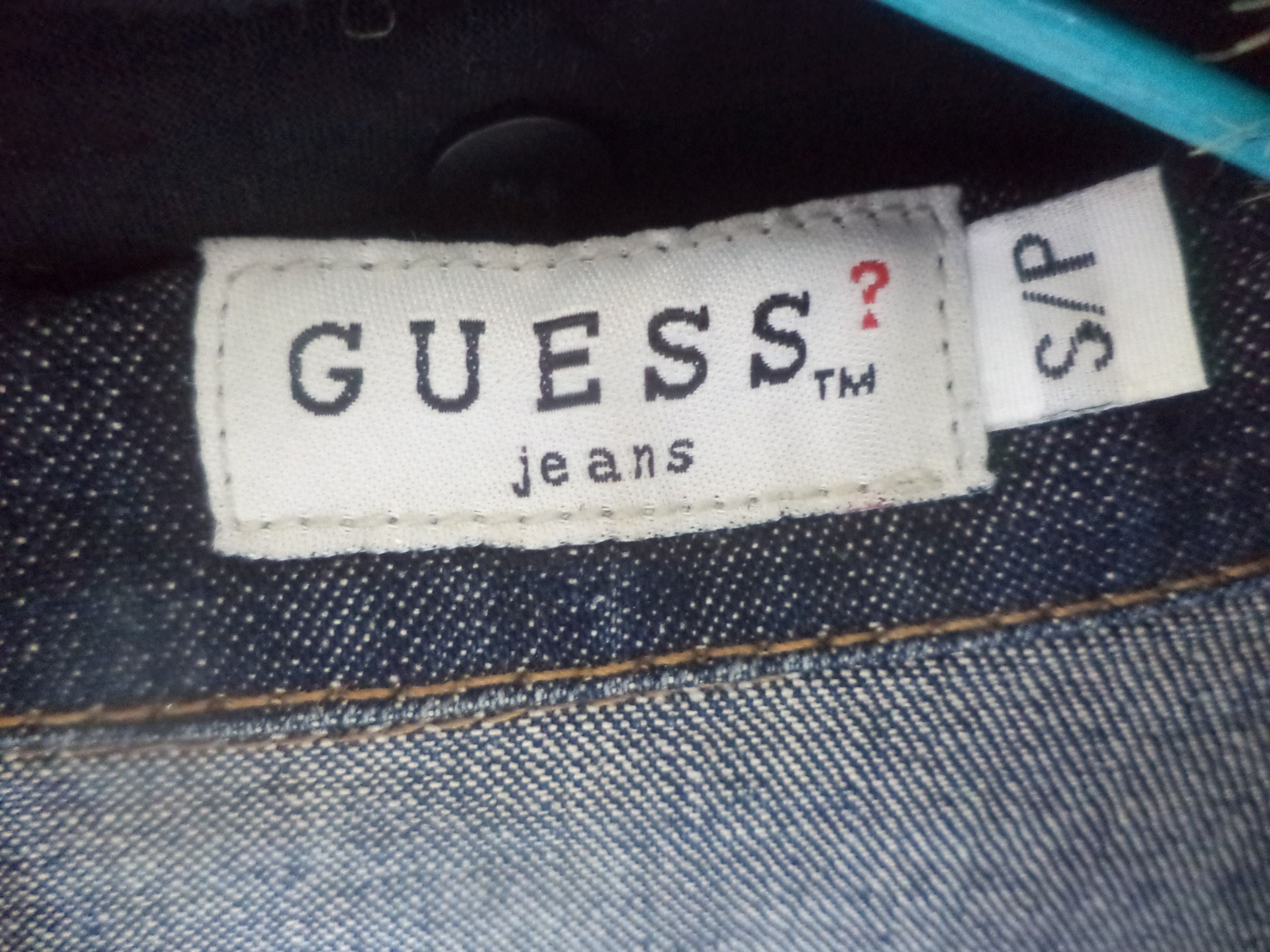 Ново дънково яке Guess размер S