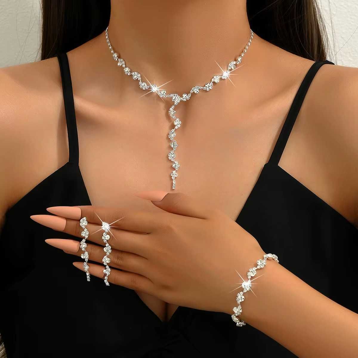 Silver Snake сватбен комплект, бал, комплект колие гривна и обеци