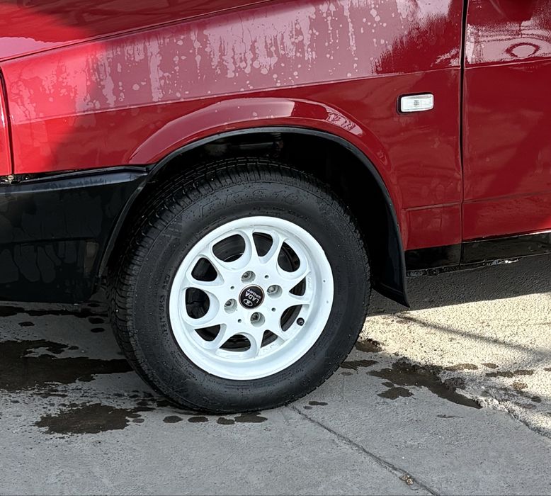 Диски с балоннами в отличном состоянии