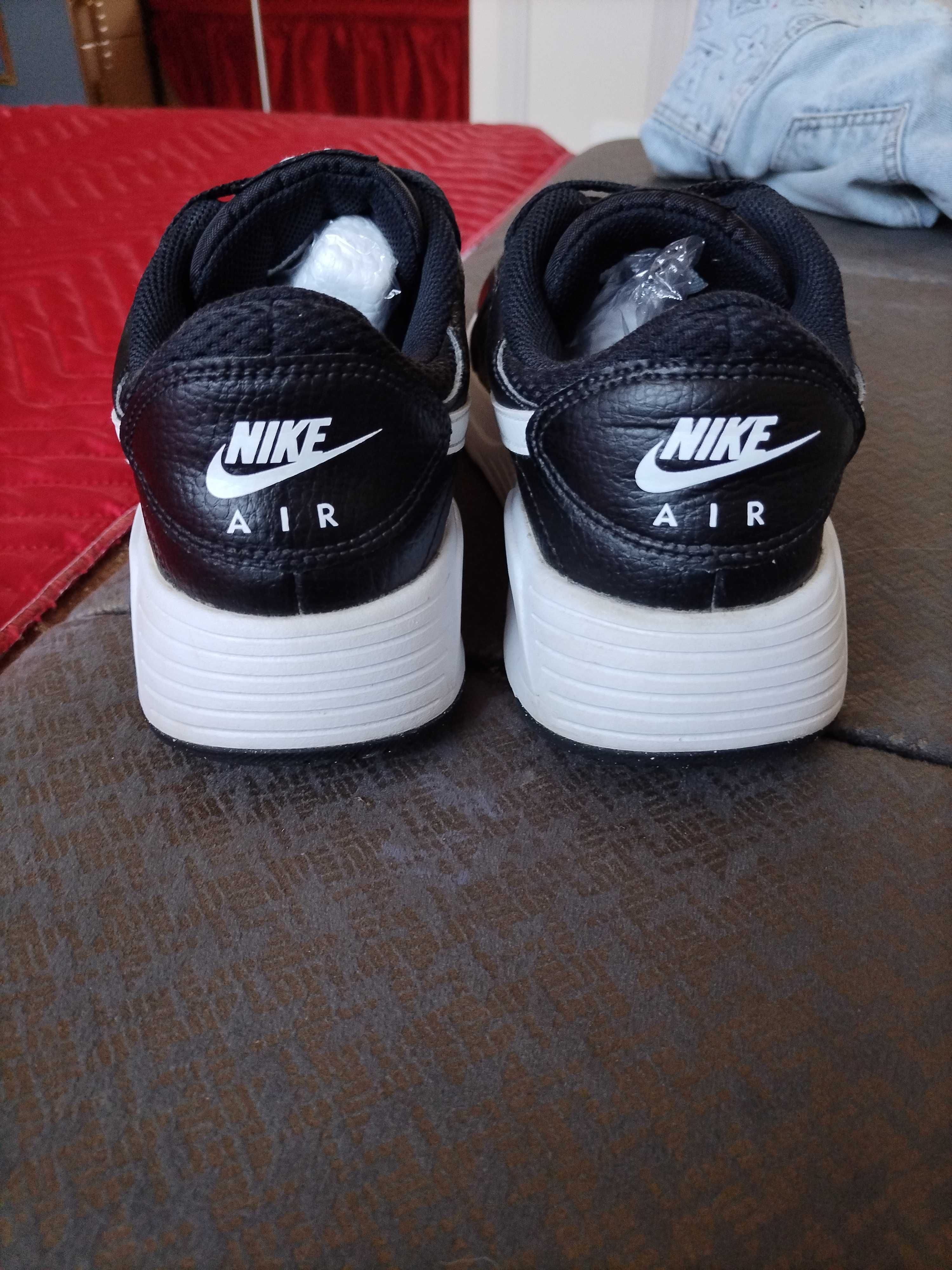 Nike air max Cs..