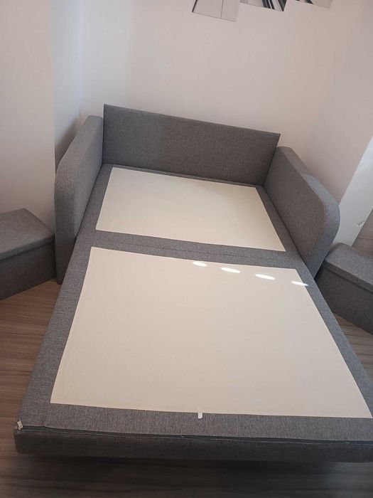 Продавам разтегателен фотьойл легло