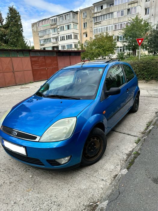 Masina de vanzare, perfecta pentru naveta sau incepatori