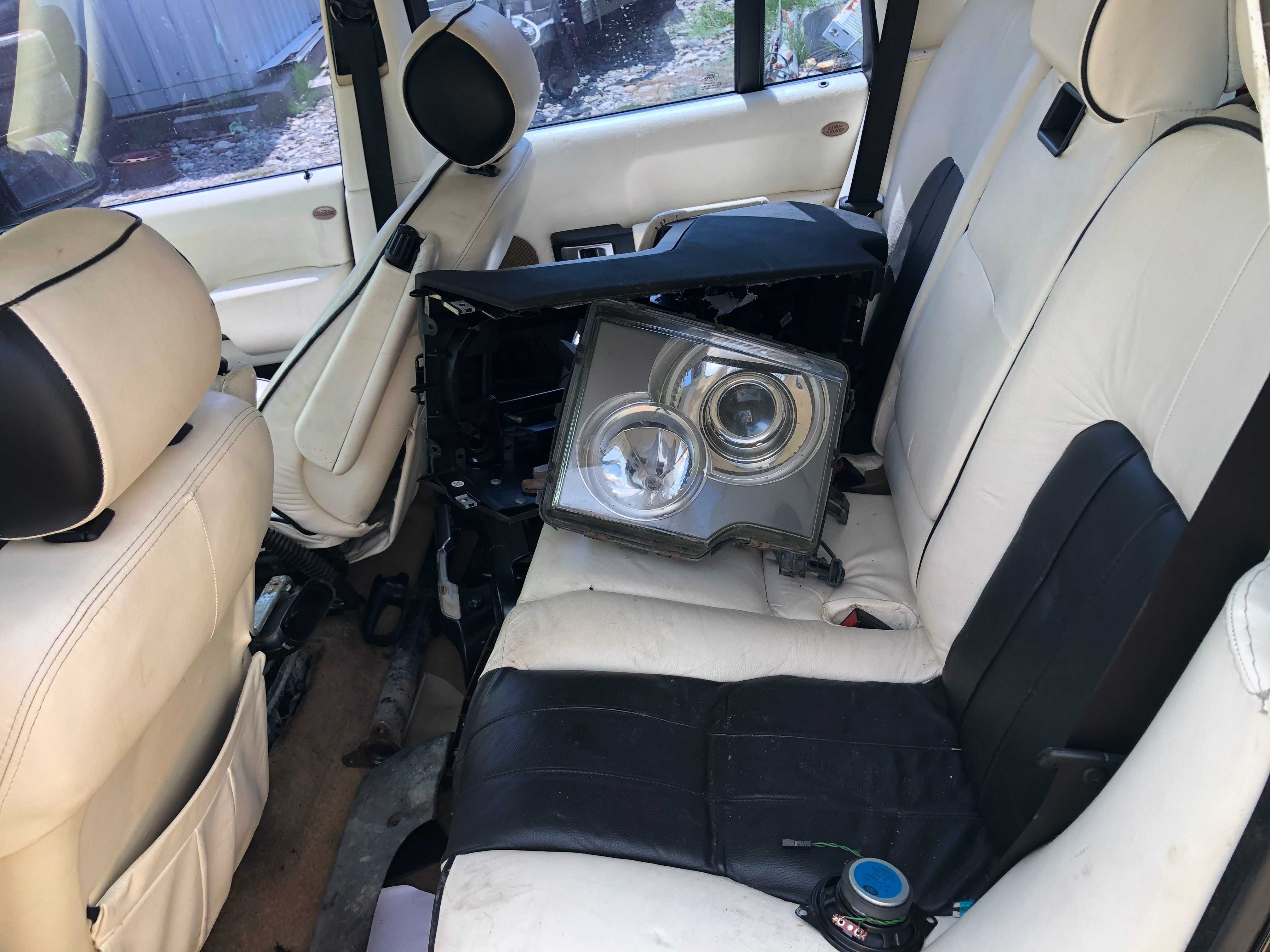 Dezmembrari Dezmembrari Piese piesa Dez range rover vogue 2003 3.0 d