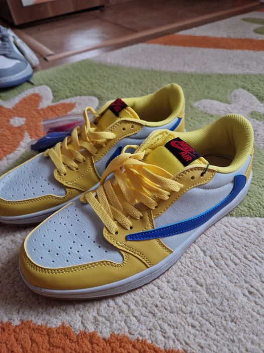 Travis Scott Air Jordan 1 Retro Low “Canary”