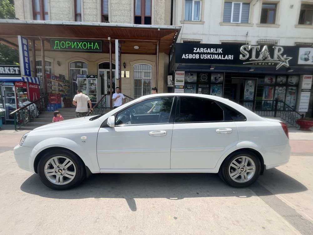 Lacetti avtomat 1,8