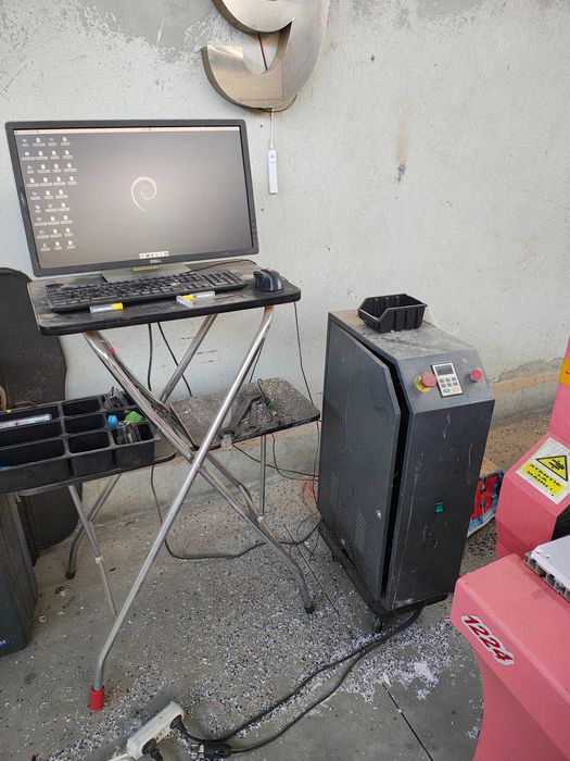 CNC router  de sculptura și frezare sau schimb cu auto