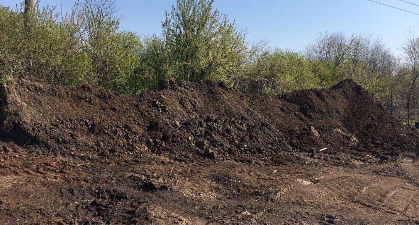 Primesc pamant pentru umplutura ( Unirea )