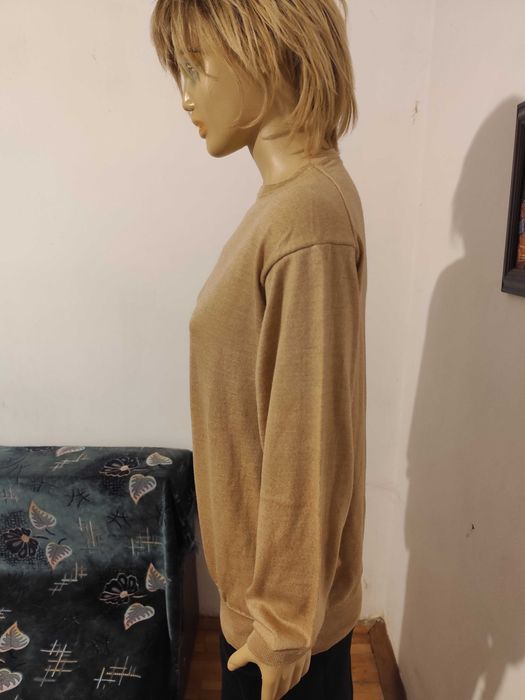 Bluza  camel din lina pura virgina Made in Germany-masura 44-Noua!