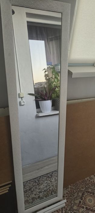 Продается зеркало