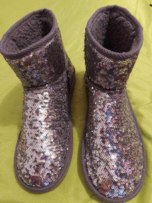 Ghete damă argintiu mărimea 38