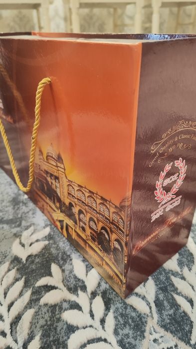 Чайник с 6 пиалами в подарочной упаковке