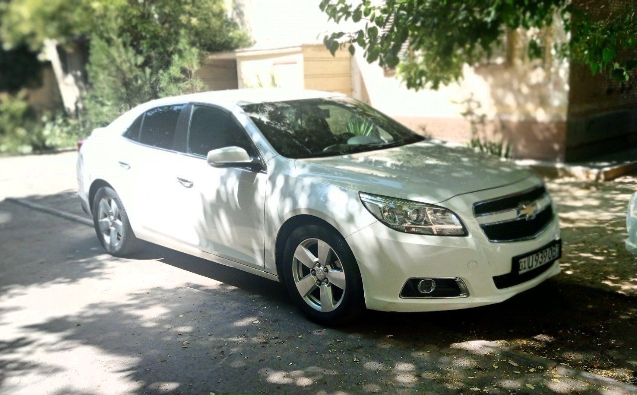 Chevrolet Malibu 1