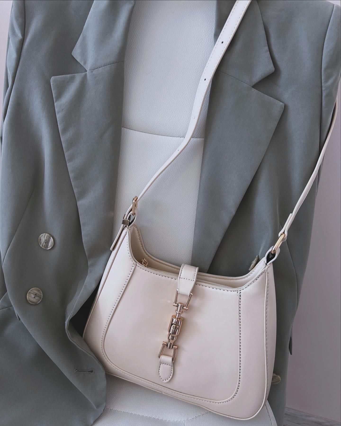 Чанта по модел на Gucci