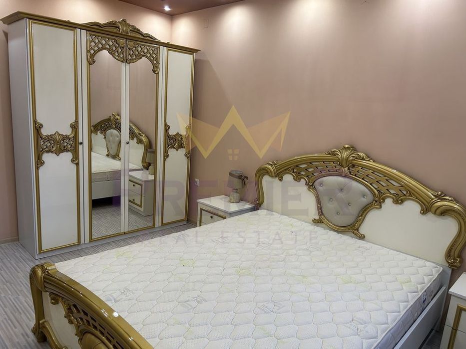 Дава се под наем Тристаен апартамент в Варна, Автогара - 115 кв.м за 867 € - Снимка #4