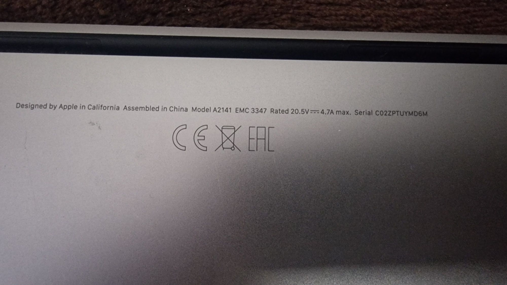 Macbook pro a2141 defect display