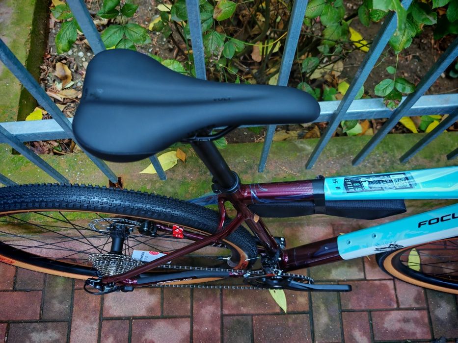 Bicicleta cursiera ciclocros gravel Focus Atlas 6.8 size M GRX 2025