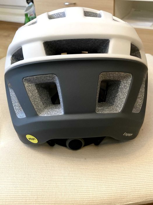 МТБ вело каска SMITH ENGAGE 2 MIPS matte white cement M