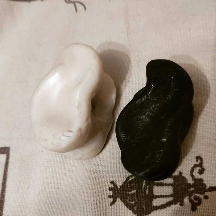 Асык - Иммитация кости из пластика (Asyk / Ashyk / Oshuq)