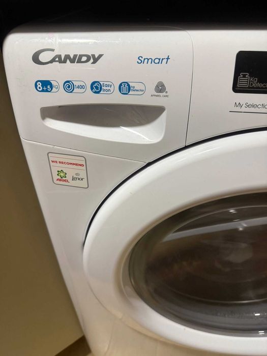 Candy Smart 8/5 kg cu uscător,ca nouă, folosită 6 luni, WiFi, Inverter