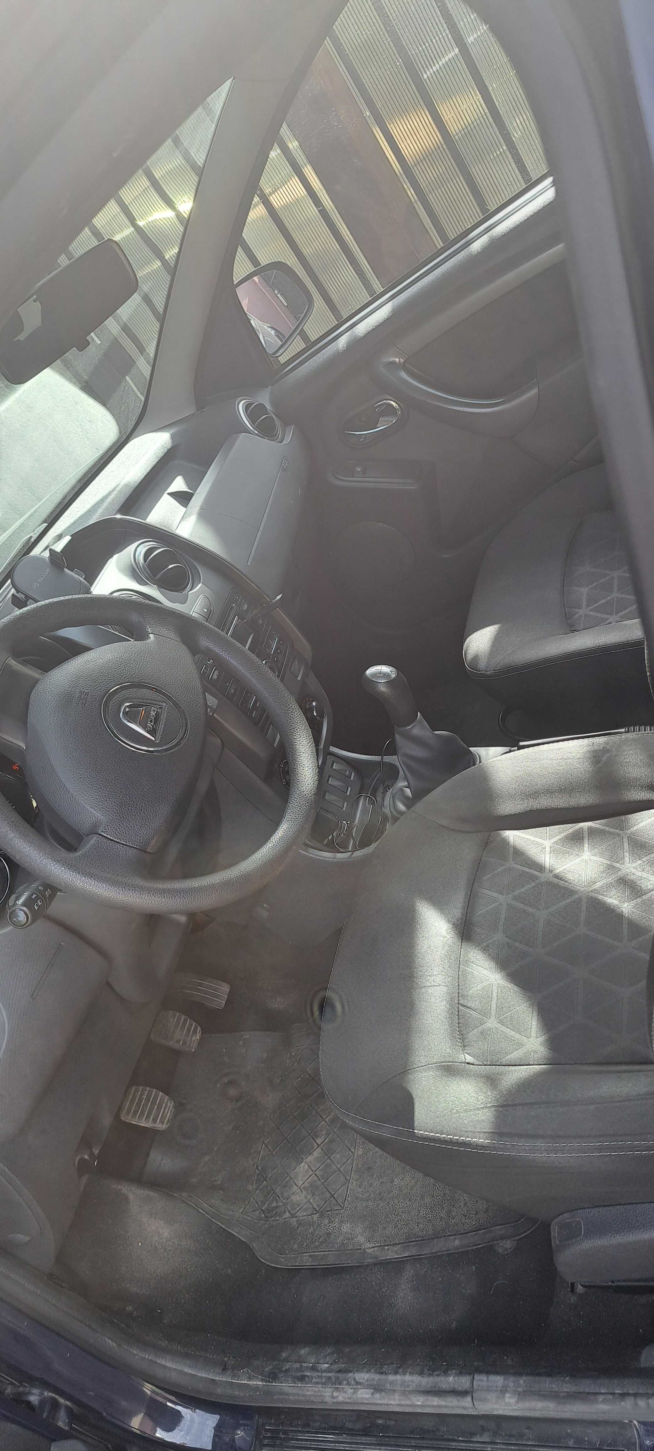 Dacia-Duster 2014