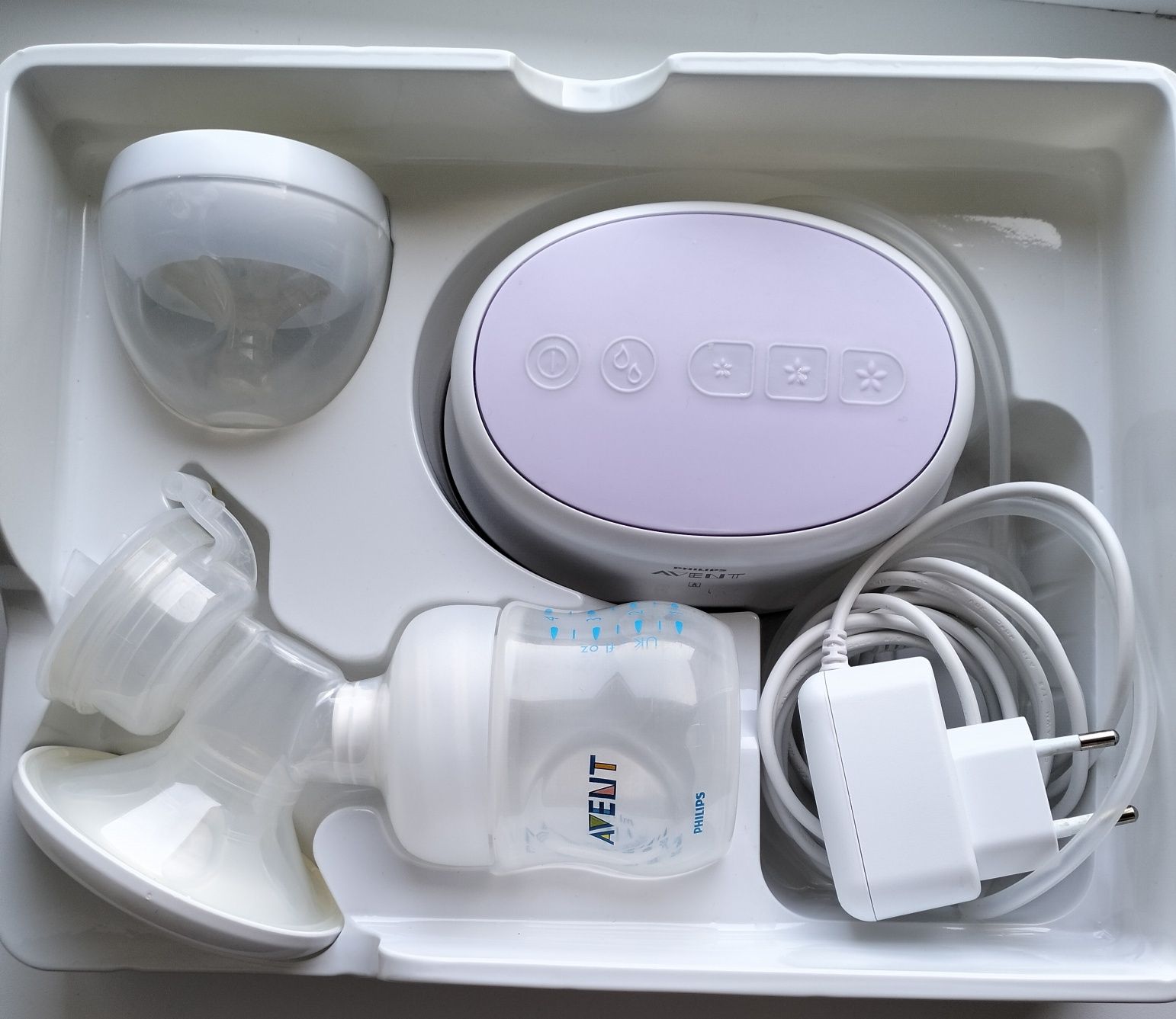 Электронный молокоотсос Philips Avent Ultra Comfort SCF332/31