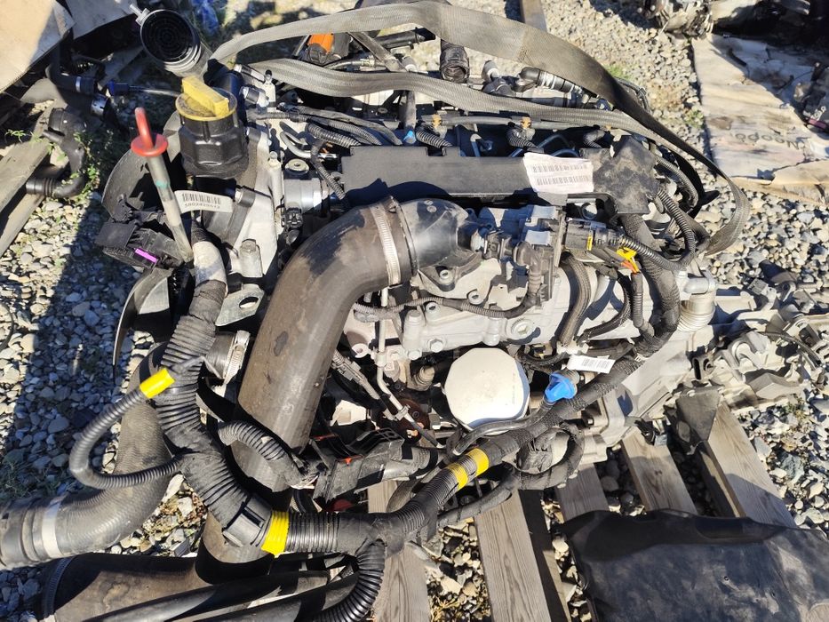 Motor Iveco 3.0hpi euro6 fab 2022 cod: F1CFL411. Cutie viteze injector