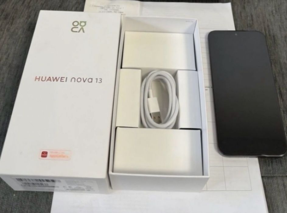 КАТО НОВ 256GB Huawei Nova 13 Гаранция от A1 до 2027г. Black | Черен