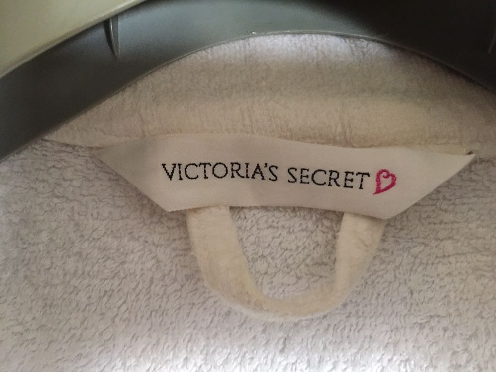 Продам банный халат Victoria's Secret!