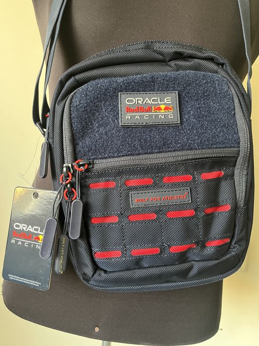 Borseta RedBull Racing , noua