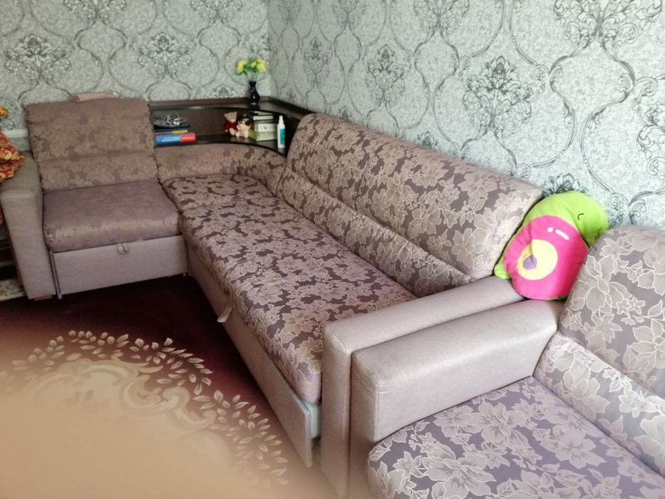 Мебель. Мягкий уголок