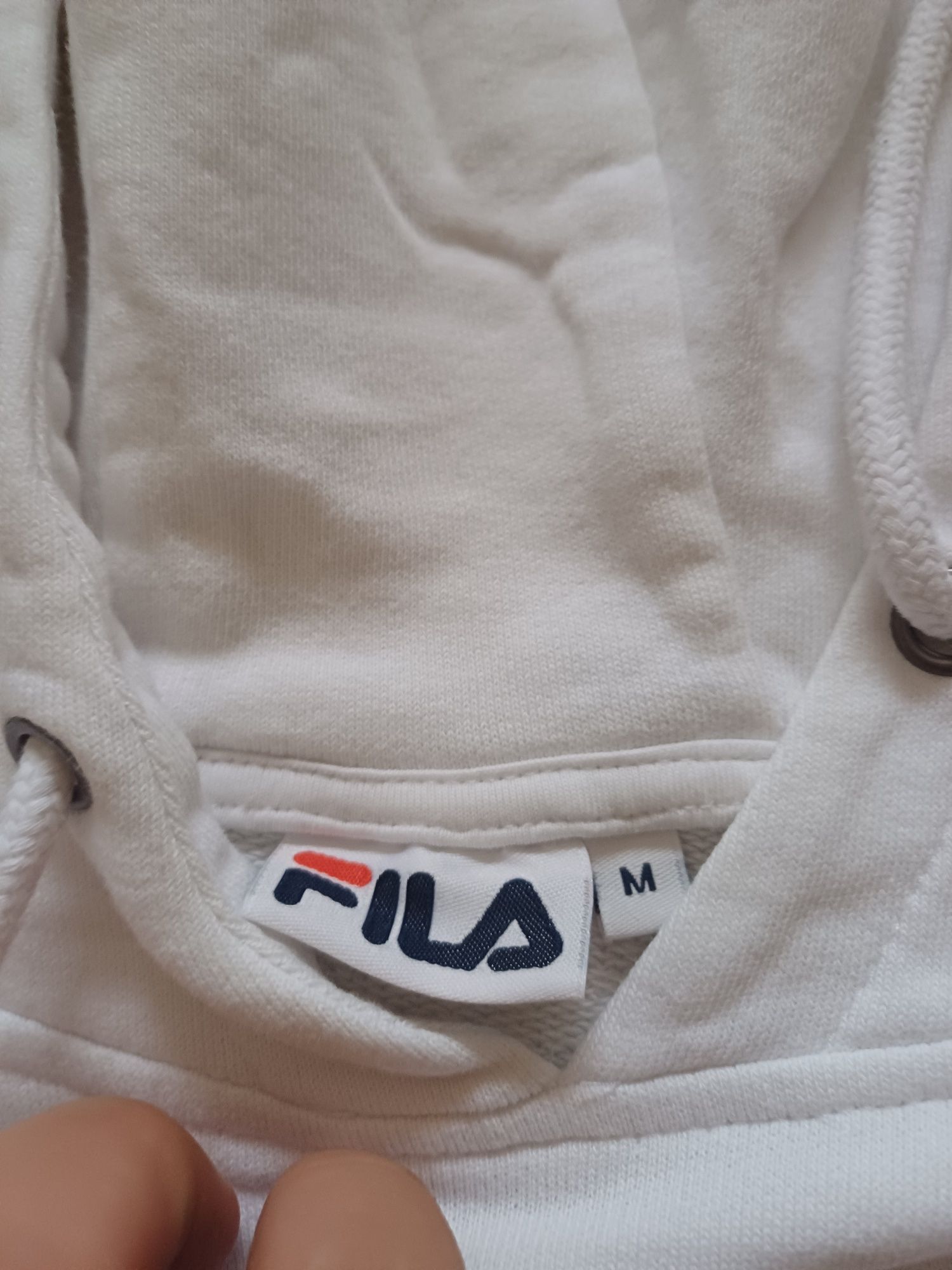 Бял Суитчър Fila