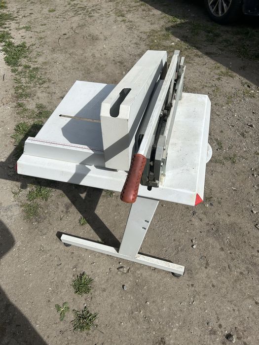 Ghilotina taiat hartie rc465