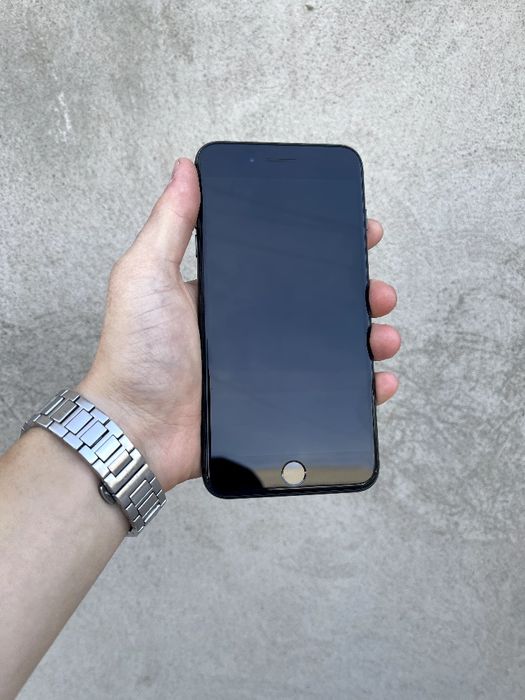 iPhone 8Plus ideal sroochna